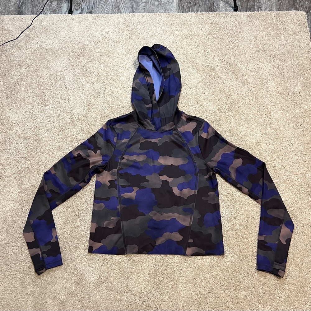 Women’s XS Athleta Pinnacle Hoodie